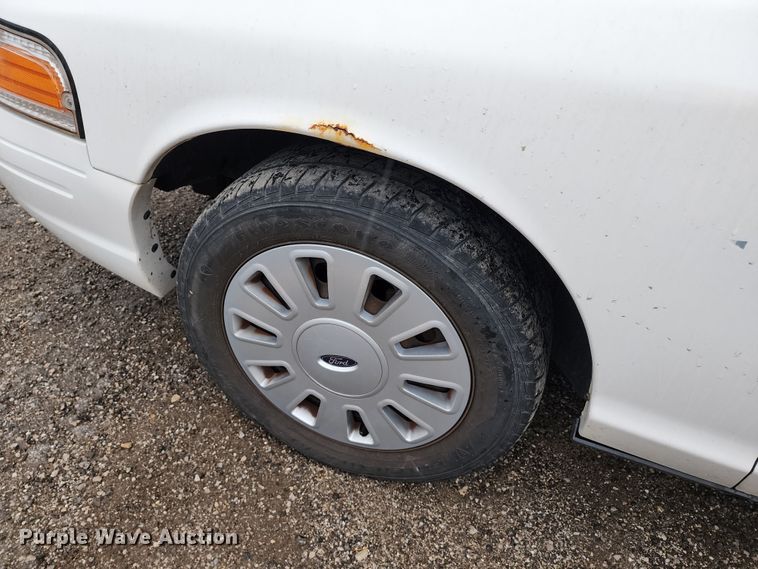 image for item DM4785 2010 Ford Crown Victoria Police Interceptor