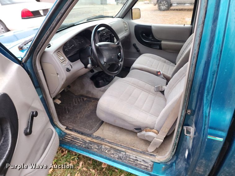 image for item DM4786 1997 Ford Ranger XLT  pickup truck