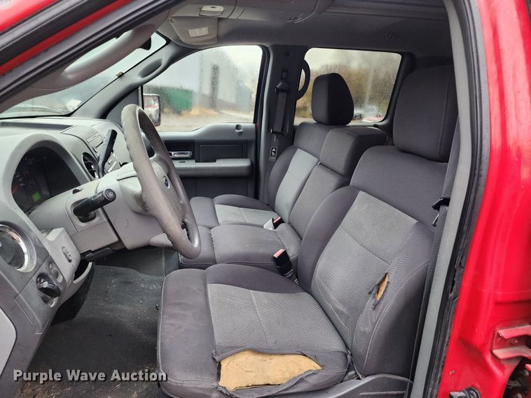 image for item DM4788 2004 Ford F150  SuperCrew pickup truck