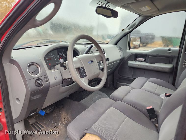 image for item DM4788 2004 Ford F150  SuperCrew pickup truck