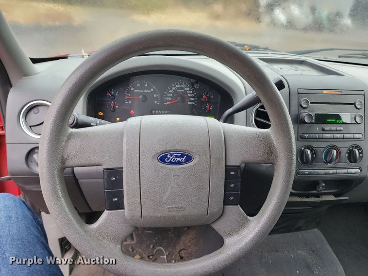 image for item DM4788 2004 Ford F150  SuperCrew pickup truck