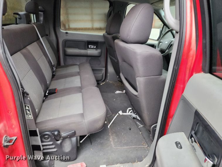 image for item DM4788 2004 Ford F150  SuperCrew pickup truck