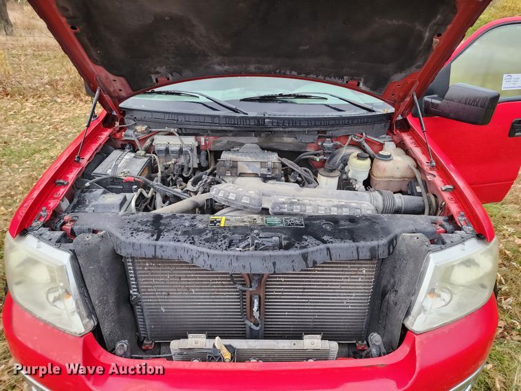 image for item DM4788 2004 Ford F150  SuperCrew pickup truck