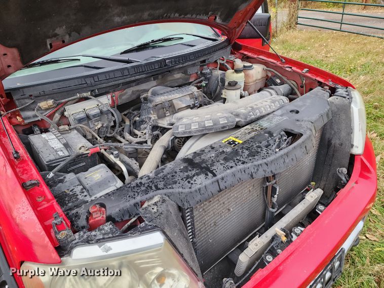 image for item DM4788 2004 Ford F150  SuperCrew pickup truck