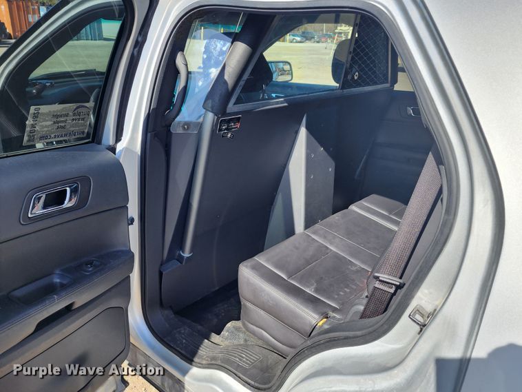 image for item DM4820 2013 Ford Explorer Police Interceptor  SUV
