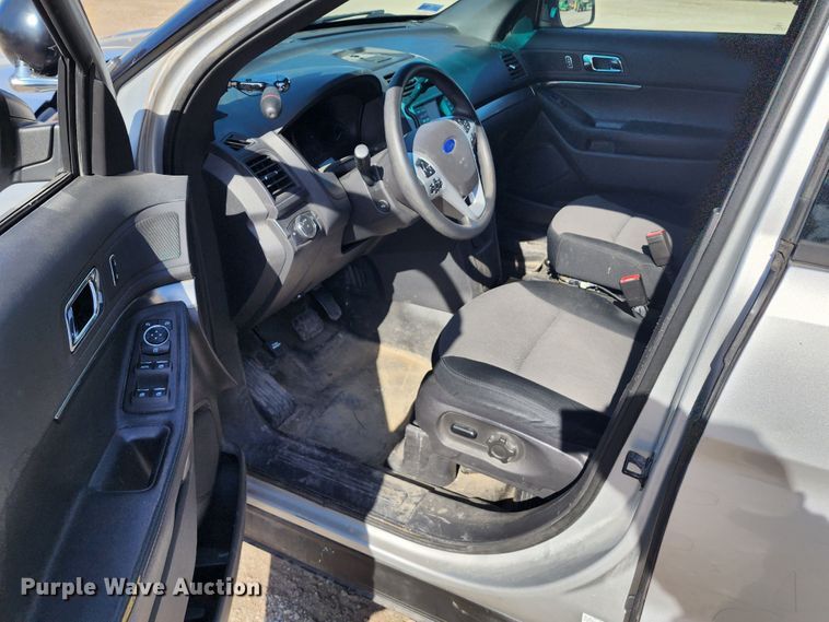 image for item DM4820 2013 Ford Explorer Police Interceptor  SUV