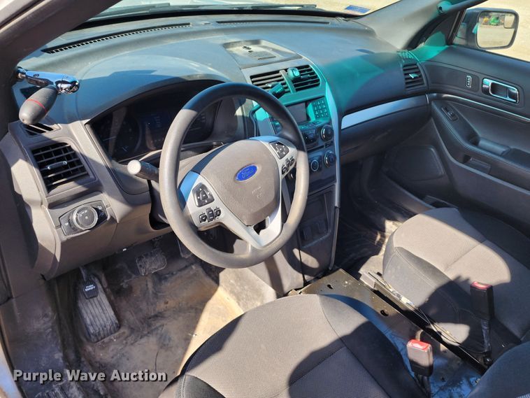 image for item DM4820 2013 Ford Explorer Police Interceptor  SUV