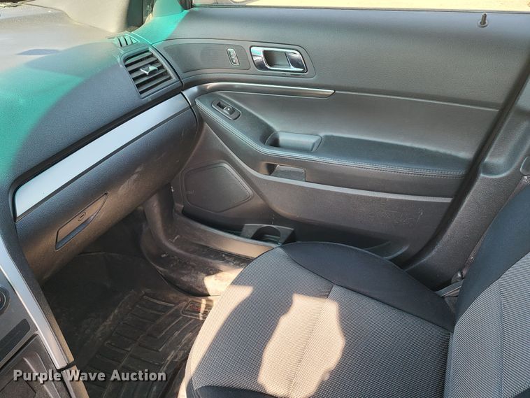 image for item DM4820 2013 Ford Explorer Police Interceptor  SUV