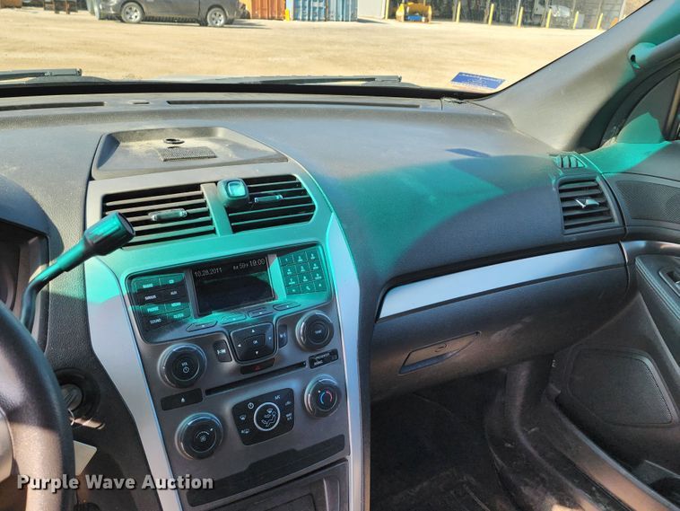 image for item DM4820 2013 Ford Explorer Police Interceptor  SUV