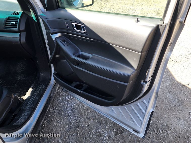 image for item DM4820 2013 Ford Explorer Police Interceptor  SUV