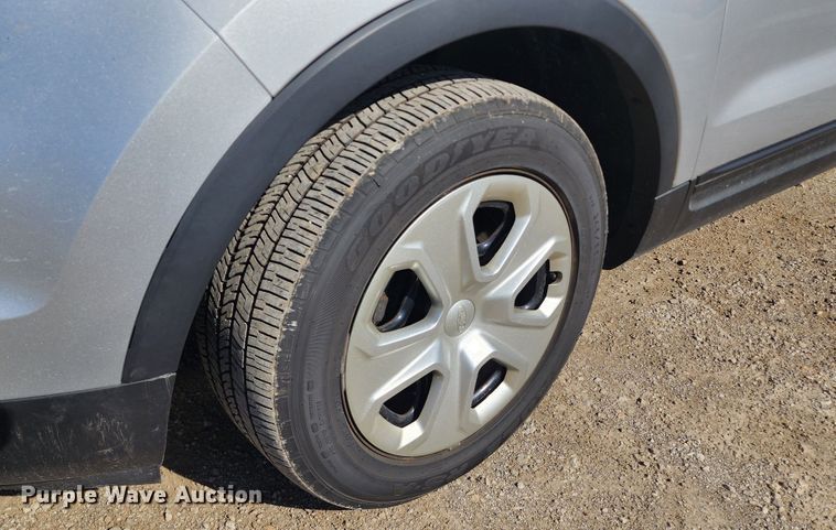 image for item DM4820 2013 Ford Explorer Police Interceptor  SUV