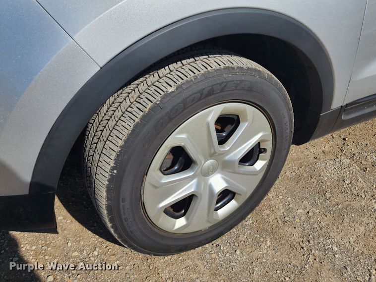 image for item DM4820 2013 Ford Explorer Police Interceptor  SUV