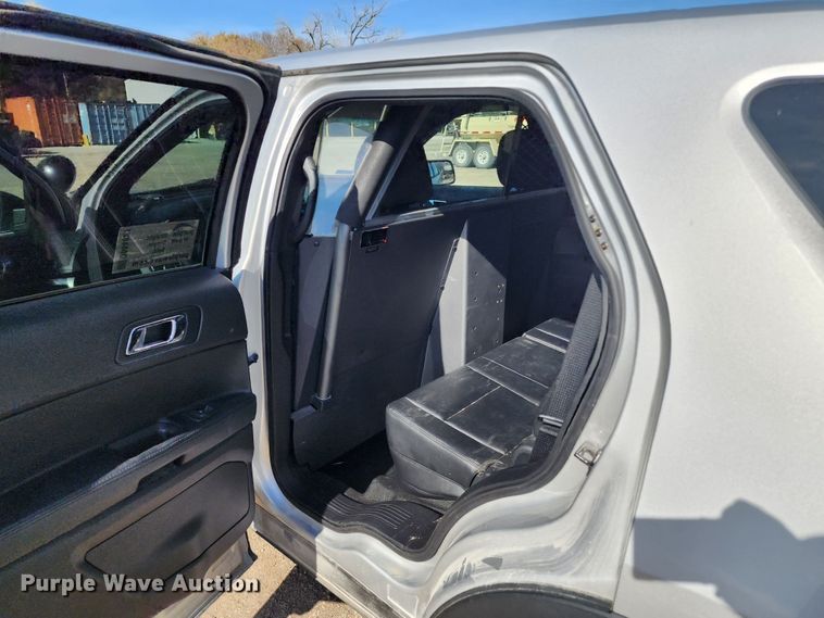 image for item DM4821 2016 Ford Explorer Police Interceptor  SUV