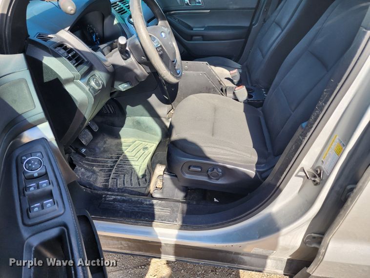 image for item DM4821 2016 Ford Explorer Police Interceptor  SUV