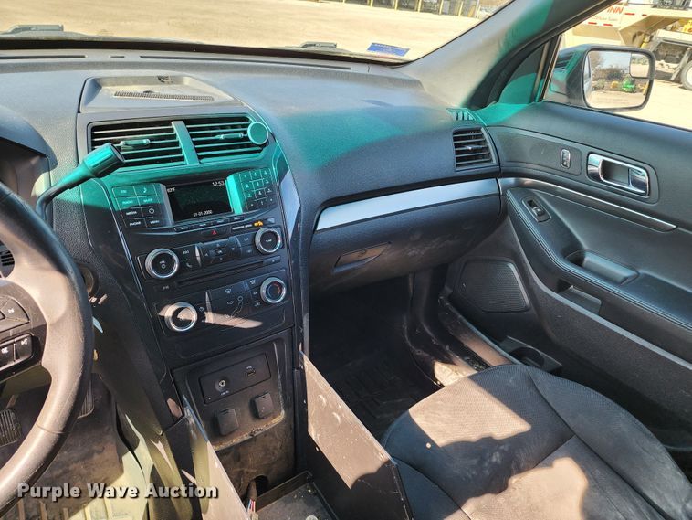 image for item DM4821 2016 Ford Explorer Police Interceptor  SUV