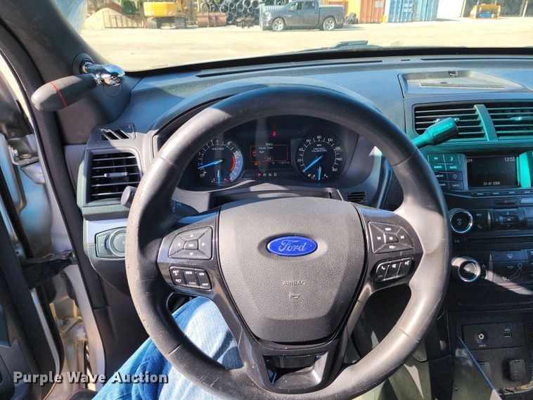 image for item DM4821 2016 Ford Explorer Police Interceptor  SUV