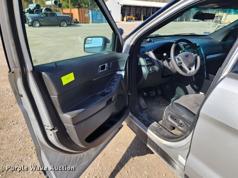 image for item DM4822 2013 Ford Explorer Police Interceptor  SUV