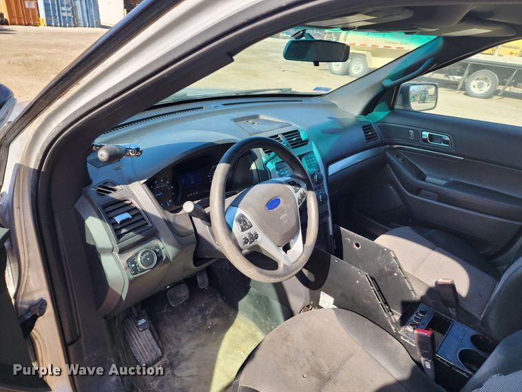 image for item DM4822 2013 Ford Explorer Police Interceptor  SUV