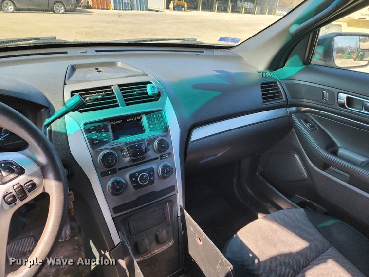 image for item DM4822 2013 Ford Explorer Police Interceptor  SUV