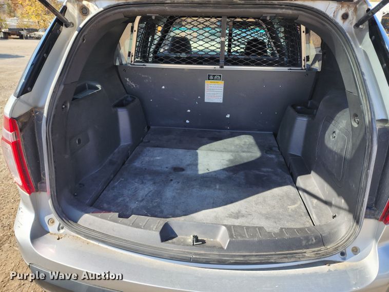 image for item DM4822 2013 Ford Explorer Police Interceptor  SUV