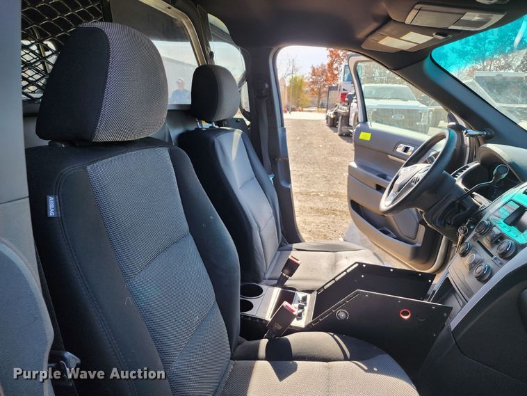 image for item DM4822 2013 Ford Explorer Police Interceptor  SUV