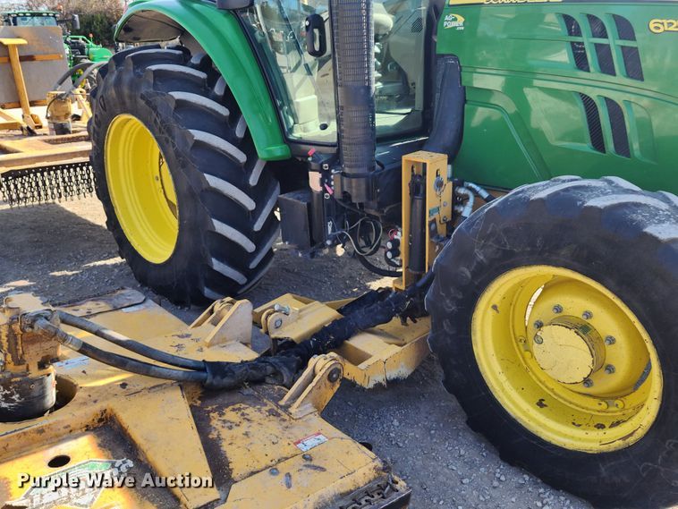 image for item DM4824 2014 John Deere 6125M  MFWD tractor