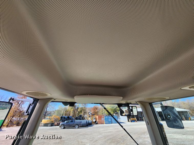 image for item DM4824 2014 John Deere 6125M  MFWD tractor