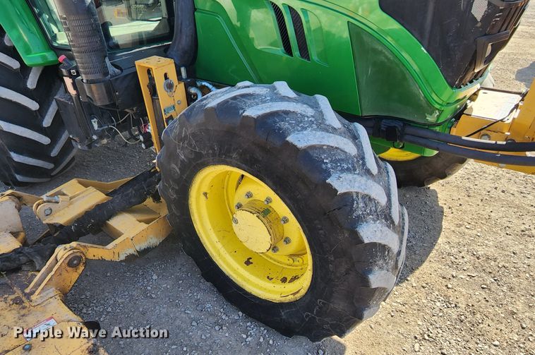 image for item DM4824 2014 John Deere 6125M  MFWD tractor