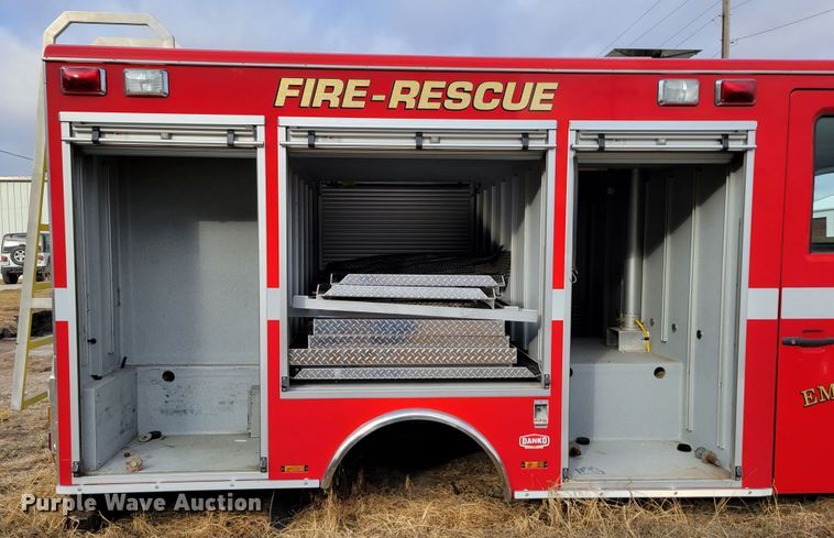 image for item DM8073 2007 Danco Q219  emergency vehicle bed