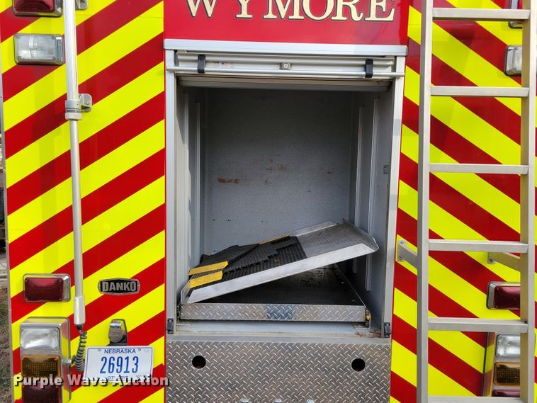 image for item DM8073 2007 Danco Q219  emergency vehicle bed