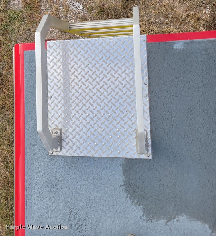 image for item DM8073 2007 Danco Q219  emergency vehicle bed