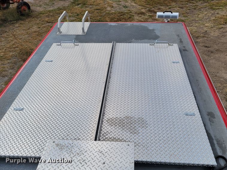 image for item DM8073 2007 Danco Q219  emergency vehicle bed