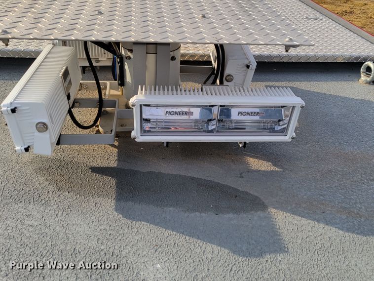 image for item DM8073 2007 Danco Q219  emergency vehicle bed