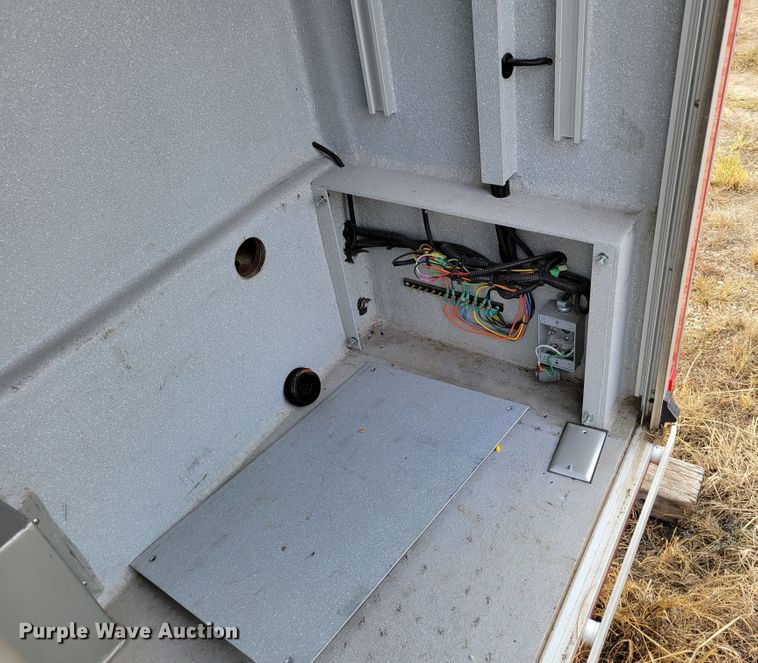 image for item DM8073 2007 Danco Q219  emergency vehicle bed