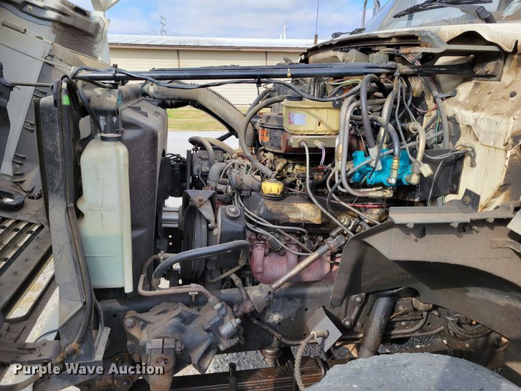 image for item DM8074 1985 Ford F800  digger derrick truck