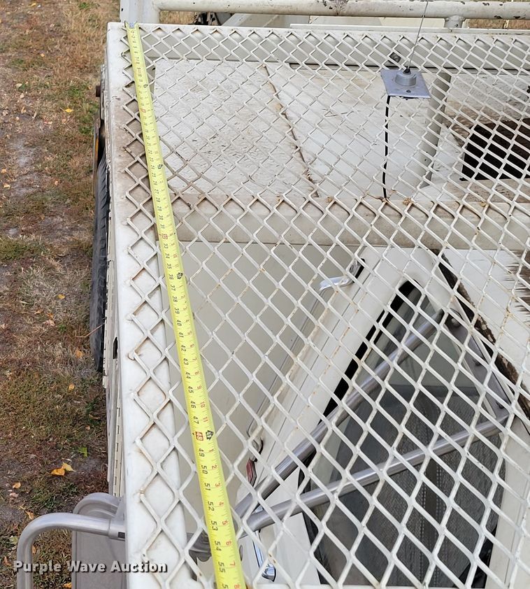 image for item DM8074 1985 Ford F800  digger derrick truck