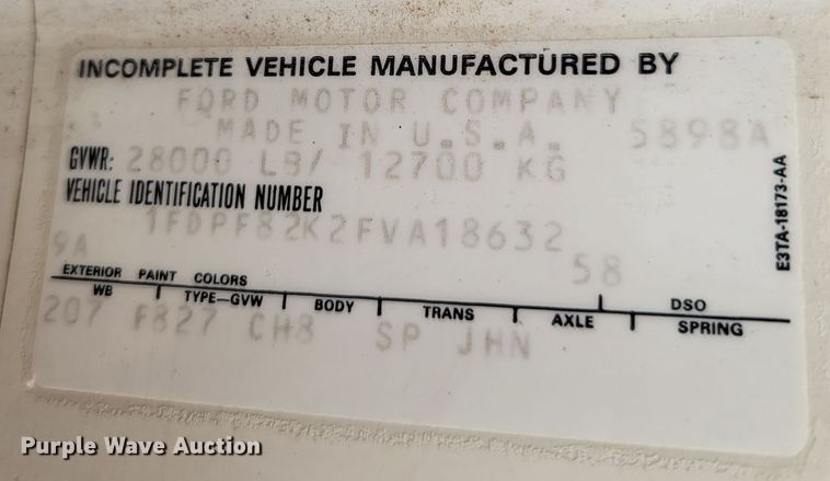 image for item DM8074 1985 Ford F800  digger derrick truck