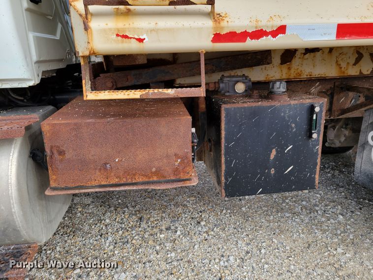 image for item DM8094 2014 International WorkStar 7400  dump truck