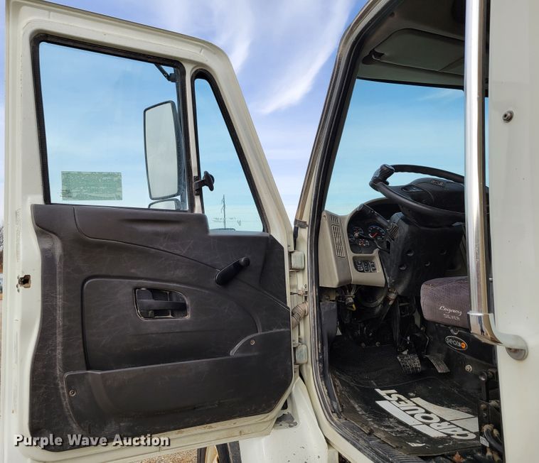 image for item DM8094 2014 International WorkStar 7400  dump truck