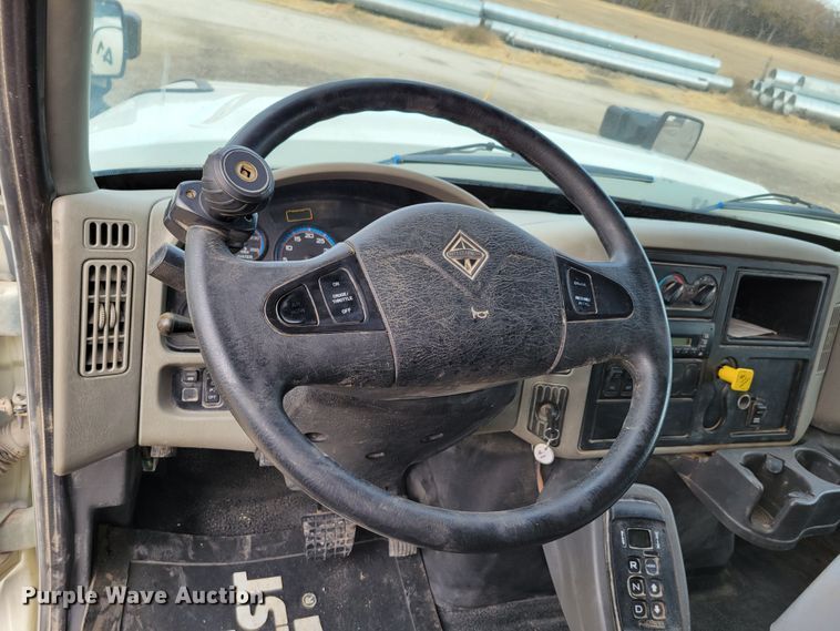 image for item DM8094 2014 International WorkStar 7400  dump truck