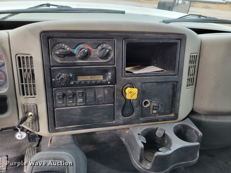 image for item DM8094 2014 International WorkStar 7400  dump truck