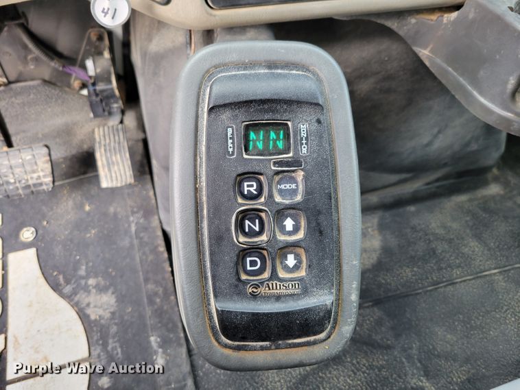 image for item DM8094 2014 International WorkStar 7400  dump truck