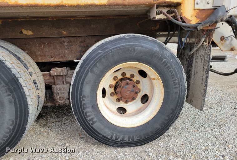 image for item DM8094 2014 International WorkStar 7400  dump truck