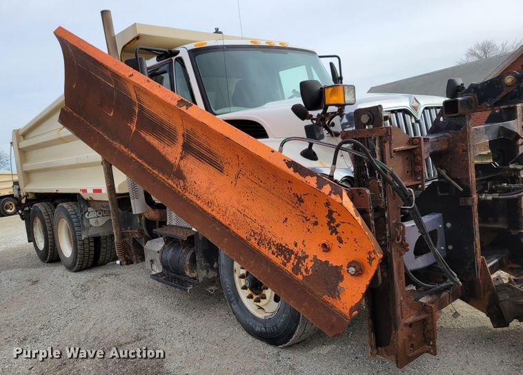 image for item DM8095 2013 International WorkStar 7400  dump truck