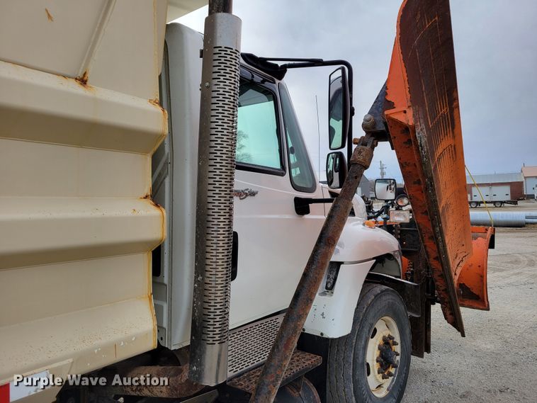 image for item DM8095 2013 International WorkStar 7400  dump truck