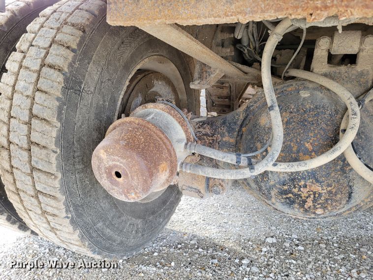 image for item DM8095 2013 International WorkStar 7400  dump truck