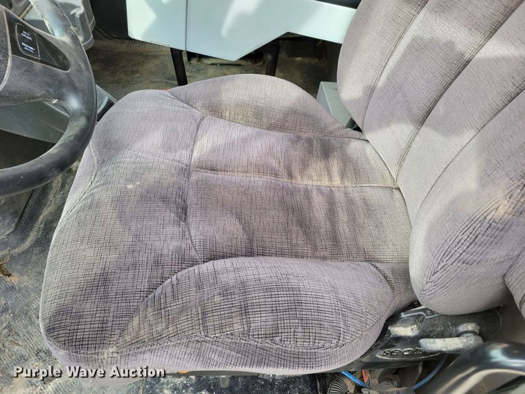 image for item DM8095 2013 International WorkStar 7400  dump truck