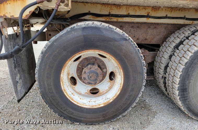 image for item DM8095 2013 International WorkStar 7400  dump truck