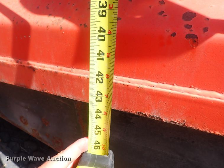 image for item DQ3004 1997 International 4900  dump truck