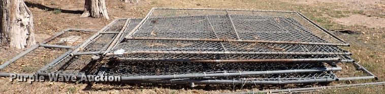 image for item DQ3005 (9) chain link fence sections